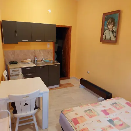 Soba Lara * Krusevac